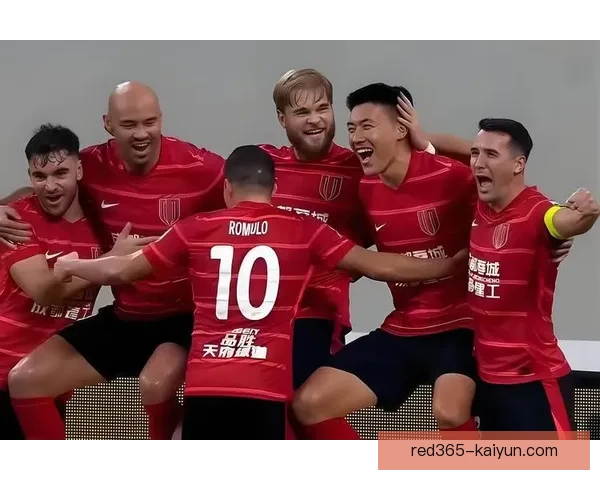 中超新赛季球队阵容揭晓，各队热身赛表现亮眼逐渐进入状态