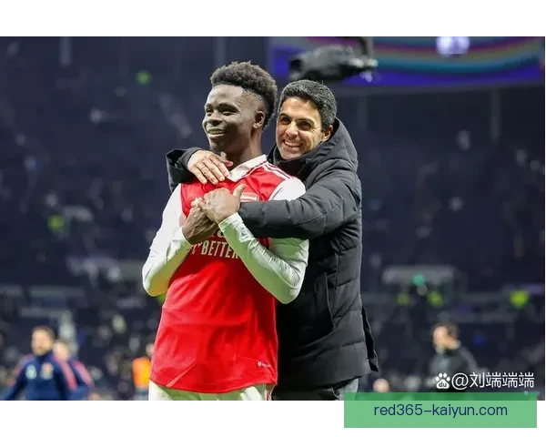 伊萨克森在本赛季持续保持良好状态，球队表现备受关注