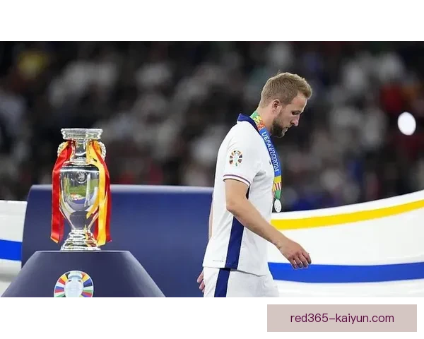 哈里·凯恩欧冠对阵切尔西双响，状态持续提升